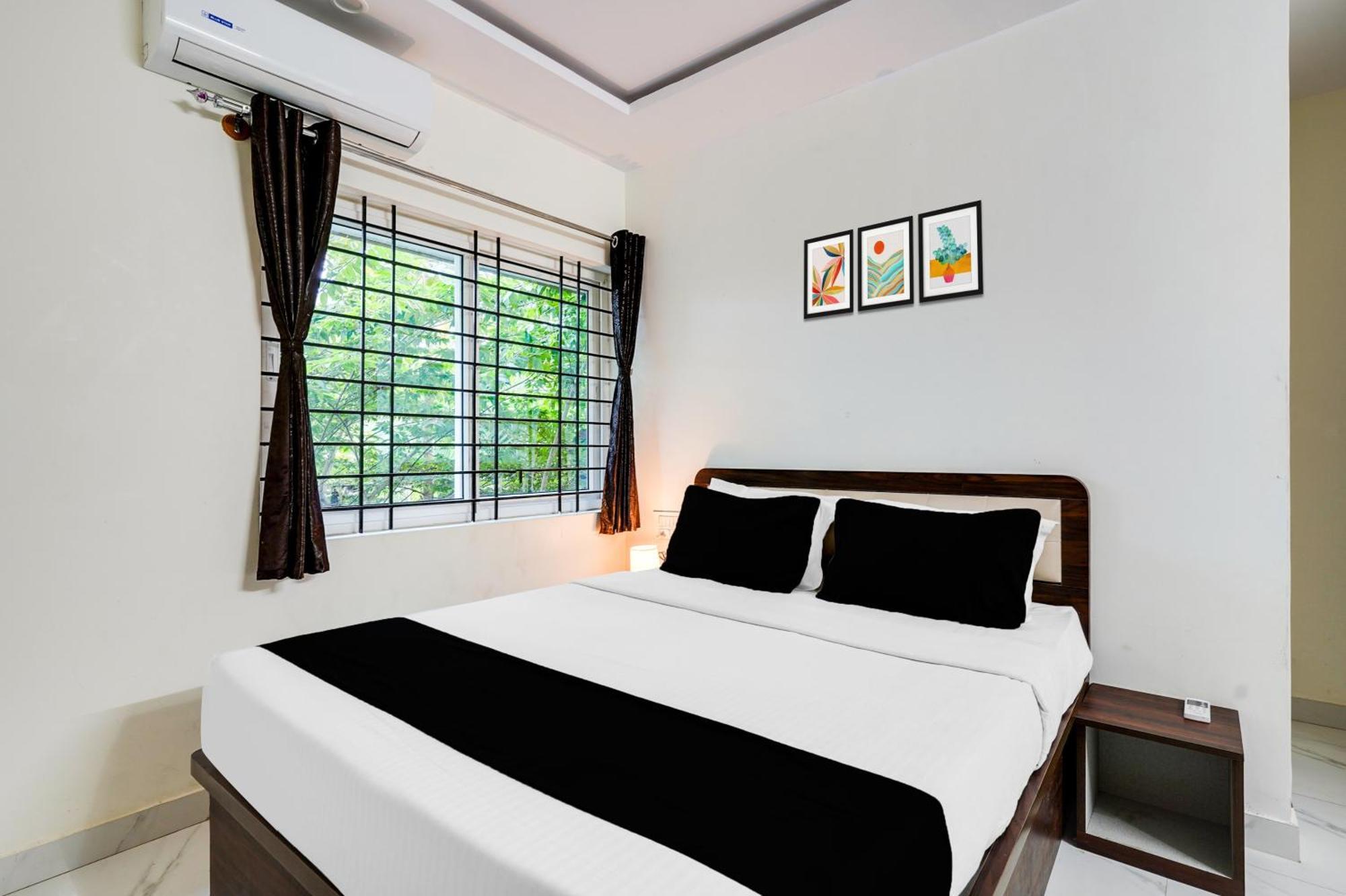 Townhouse Bidadi Formerly Royal Garuda Exterior photo