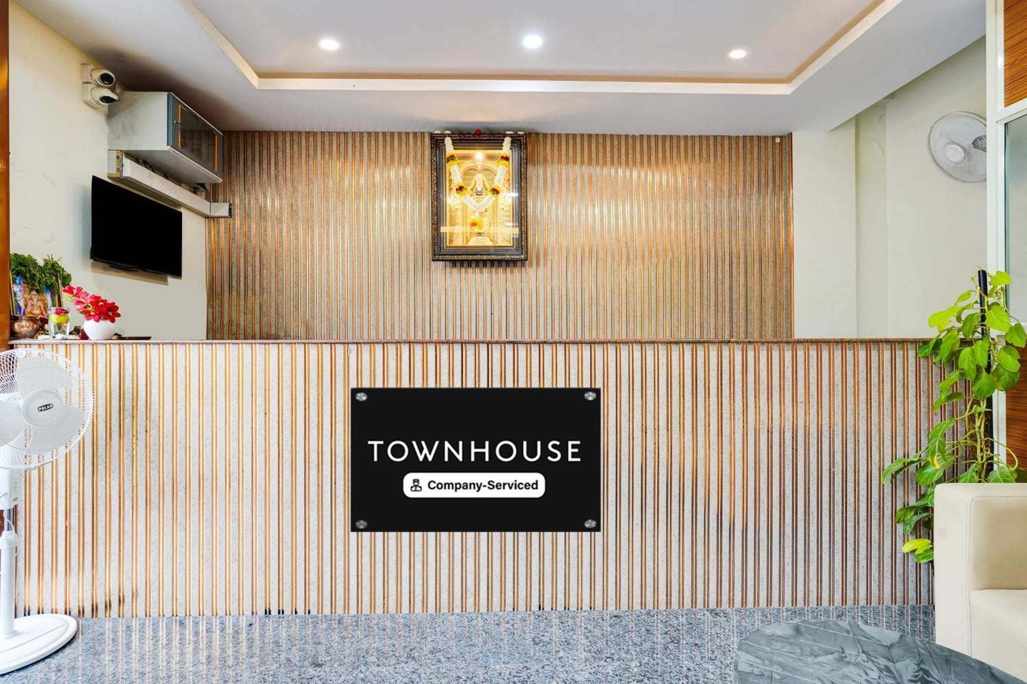 Townhouse Bidadi Formerly Royal Garuda Exterior photo